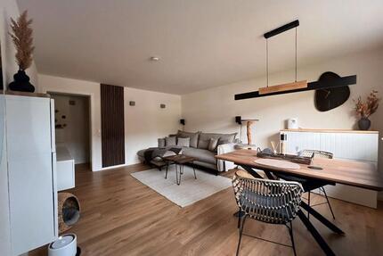 Schöne helle 2 Zimmer Wohnung in ruhiger Lage - Aichtal