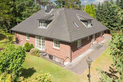 Haus zum Kaufen in Seevetal 699.000,00 € 246 m²