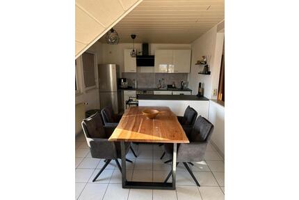 2-Zimmer-Dachgeschosswohnung (ca. 60 m²) in Georgenhausen - Reinheim