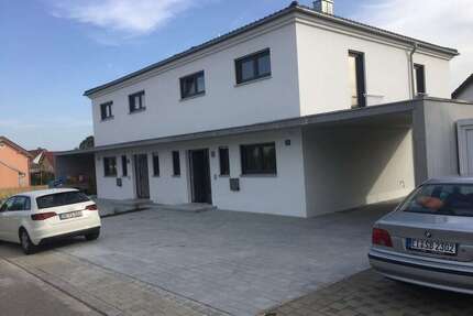 Haus zum Mieten in Hepberg 1.999,00 € 159 m²