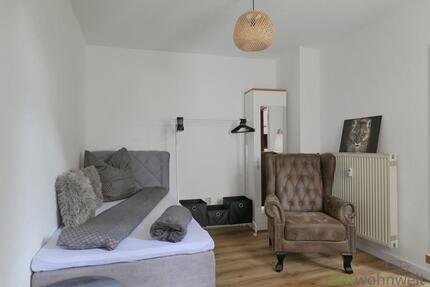 (EF1320_M) Jena: West, neu möbliertes City-Apartment in absolut ruhigem Hinterhaus, nur ca. 400 Meter zum JenTower