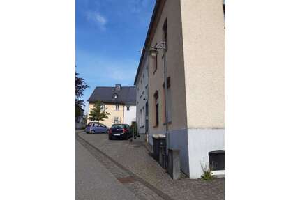 Haus zum Kaufen in Betzdorf 159.000,00 € 112 m²