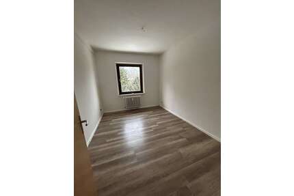 Wohnung zum Mieten in Oberhausen 700,00 € 74 m²