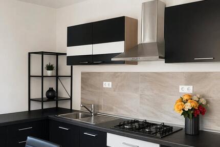 Modern sanierte 3-Zimmer-Wohnung mit Einbauküche zu vermieten - Bad Driburg