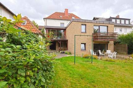 Wohn- und Geschäftshaus - 205.000,00&nbsp;EUR Kaufpreis, ca.&nbsp; 270,00&nbsp;m&sup2;&nbsp;Wohnfl&auml;che in Preußisch Oldendorf (PLZ: 32361) Holzhausen