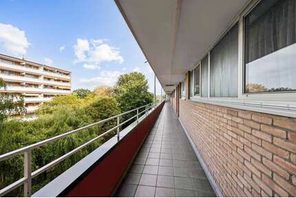 Wohnung zum Kaufen in Bonn 245.000,00 € 87 m²