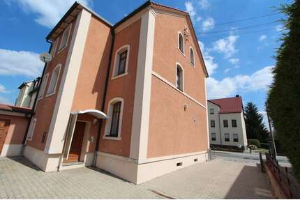 Wohnung zum Mieten in Nobitz 390,00 € 62.86 m²