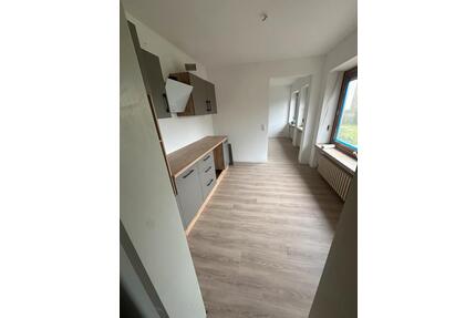 Helle 3-Zimmer-Wohnung in ruhiger Lage in Saal an der Saale - Sulzfeld