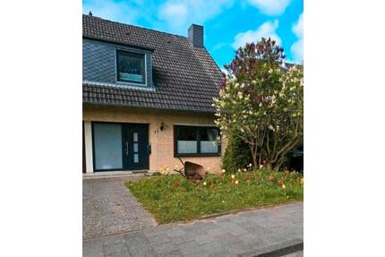 Doppelhaushälfte - 355.000,00&nbsp;EUR Kaufpreis, ca.&nbsp; 97,00&nbsp;m&sup2; in Schwentinental (PLZ: 24222) Klausdorf