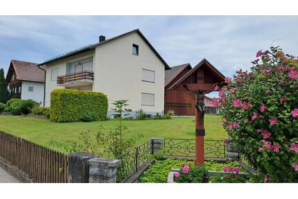 2 Häuser mit Stadl, Hofstelle u Bauplatz - Künzing