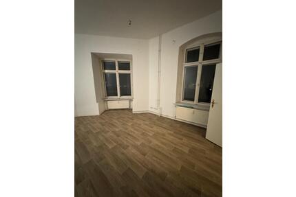 2-Raumwohnung im Altbau Erdgeschoss und ab sofort verfügbar - Frankfurt (Oder)