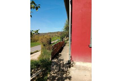 3 ZBK, 110qm EG - 1.000,00&nbsp;EUR Kaltmiete, ca.&nbsp; 110,00&nbsp;m&sup2; in Schwörstadt (PLZ: 79739)