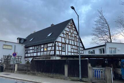 Vermietetes Einfamilienhaus in städtischer Lage! - Meerane