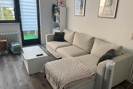 Charmante 2-Zimmer-Dachgeschosswohnung mit Stellplatz in Stuhr