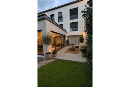 Lichtdurchflutetes Atriumhaus in Wangen-Haid – KfW 70, Geothermie - Wangen im Allgäu
