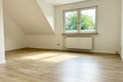 Wohnung zum Kaufen in Chemnitz 60.000,00 € 58.16 m²