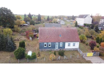 Top gepflegtes Einfamilienhaus Anwesen 130m² Wfl. mit 6025m² GF - Casekow