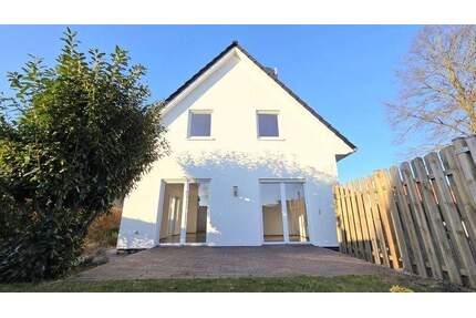 0 % Käuferprovision! Neuwertiges Einfamilienhaus mit kleinem Garten am ländlichen Stadtrand! - Delmenhorst Dwoberg/Ströhen