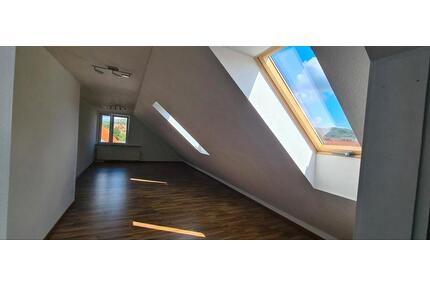 Helle 2 Zimmer Wohnung zu vermieten - Northeim