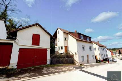 Haus zum Kaufen in Sachsenheim 339.000,00 € 140 m²