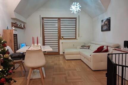 Elegante Maisonette-Wohnung im Zentrum von Hirschaid – möbliert –