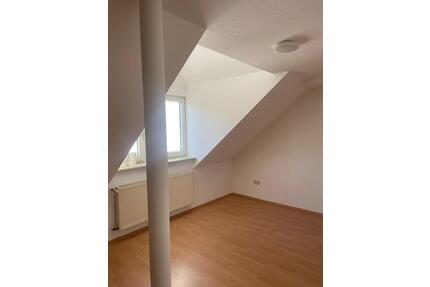 Zentral in Wilnsdorf gelegene DG Wohnung 2 ZKB sofort verfügbar - Netphen