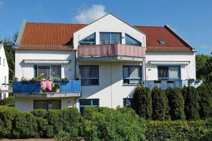 GUTE LAGE!!! Attraktive ETW mit Terrasse und Pkw- Stellplatz - Niederaula Niederjossa