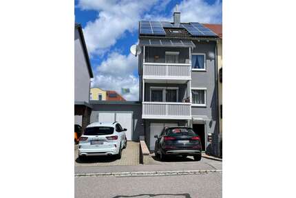 Haus zum Kaufen in Burglengenfeld 415.000,00 € 175 m²