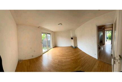 Haus mit Garten - 5 Zimmer ab sofort frei - Reutlingen Sondelfingen