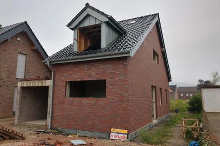 Rohbau EFH mit schönem Grundstück - Jülich