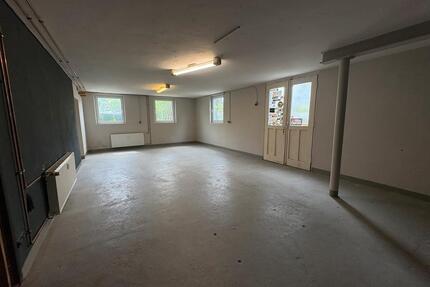 Lagerfläche im Untergeschoss - 750,00&nbsp;EUR Kaltmiete, ca.&nbsp; 100,00&nbsp;m&sup2; in Ludwigsburg (PLZ: 71642) Hoheneck