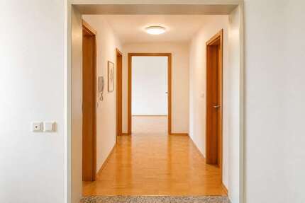 Wohnung zum Kaufen in München Obersendling 432.000,00 € 61 m² - München / Obersendling