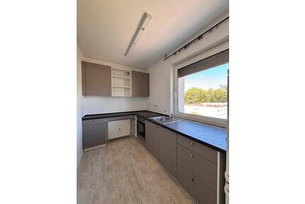 Helle 1,5 Zimmer Eigentumswohnung mit Balkon & Einbauküche - Darmstadt Arheilgen
