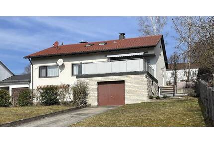 Mehrfamilienhaus mit 3 Wohneinheiten in Eichstätt OT Landershofen