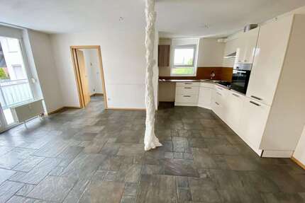 Wohnung zum Kaufen in Pfedelbach 270.000,00 € 90.72 m²