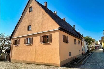 Wohnhaus zum vermieten - 925,00&nbsp;EUR Kaltmiete, ca.&nbsp; 105,00&nbsp;m&sup2; in Wittislingen (PLZ: 89426)