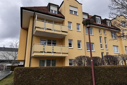 Zwei Zimmer Wohnung in Gruna mit TG Stellplatz und Balkon - Dresden Blasewitz