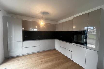 Hochwertig kernsanierte 3- Zimmer- Wohnung mit Einbauküche - Salmtal