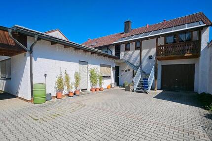 Zweifamilienhaus in Waldkraiburg-Niederndorf