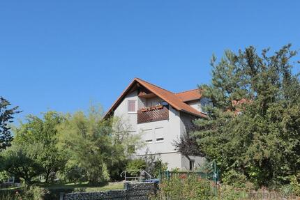(EF0526_M) Dresden: CoschützGittersee, urgemütliche kleine Wohnung mit Balkon in einem kleinen Wohnhaus mit Garten