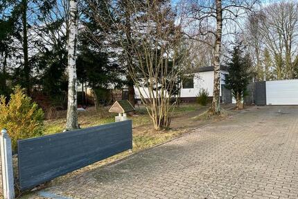 Viel Platz für Familie & Beruf – Bungalow mit großem Grundstück - Trappenkamp