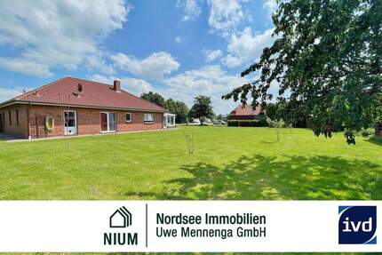 GEPFLEGTER EBENERDIGER BUNGALOW inkl. BEBAUBARER FREIFLÄCHE IM GEWERBEGEBIET - Hage