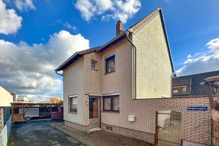Haus zum Kaufen in Algermissen Lühnde 198.000,00 € 193 m² - Algermissen / Lühnde