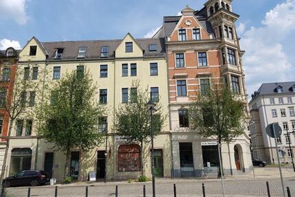 Charmante und lichtdurchflutete 2-Zimmer-Wohnung in saniertem Gründerzeithaus im Herzen von Chemnitz