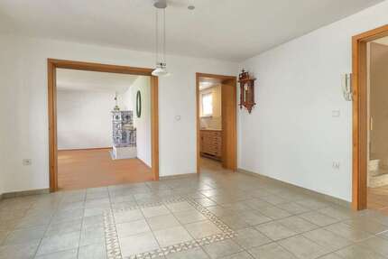 Haus zum Kaufen in Lautertal 249.000,00 € 165 m²