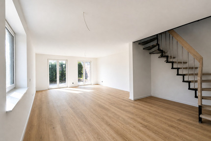 Haus zum Mieten in Norderstedt 2.400,00 € 149.29 m²