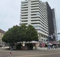 Repräsentative, renovierte Gewerbeeinheit in bester Neu-Ulmer Innenstadtlage