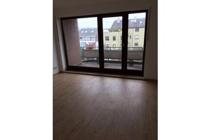 2-Zimmer-Wohnung mit 2 Balkonen in bester Moerser Innenstadtlage