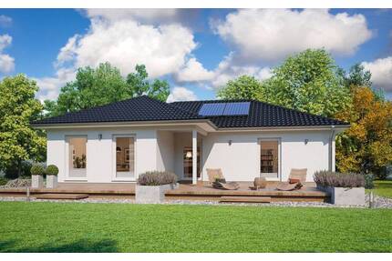 KfW-Förderfähiger Winkelbungalow Energieeffizienzklasse A+ inkl. 1.019 m² Baugrundstück in 18233 Ravensberg - Carinerland