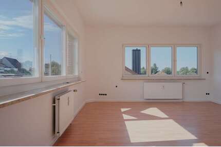 Büro in Mölln 945,00 € 105 m² - 945,00&nbsp;EUR Kaltmiete, ca.&nbsp; 105,00&nbsp;m&sup2; in Mölln (PLZ: 23879)